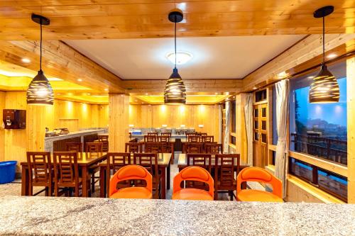 ห้องอาหาร, The Golden Retreat Hotel in เปลลิง