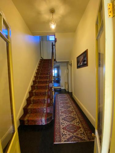 Ellstanmor Guesthouse Cooma = 엘스탄모어 게스트하우스 쿠마