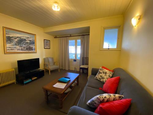 Ellstanmor Guesthouse Cooma in คูม่า