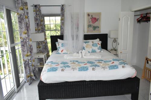 Irie Vibes by the beach Irie Vibes by the beach