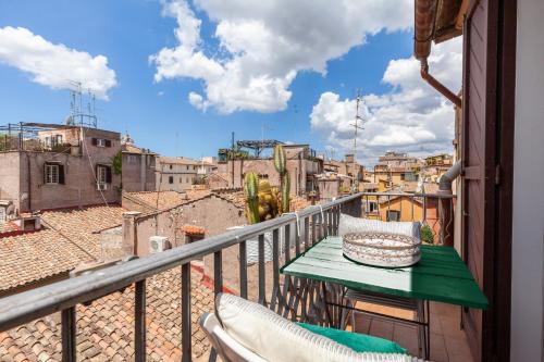 Campo dei Fiori Sun with balcony, Roma (foto 8)