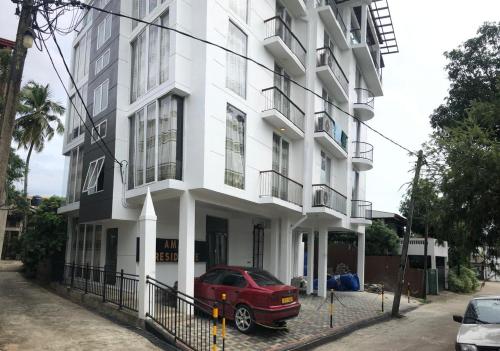 Amaze Residence luxury 2 bedroom apartment 5 in Boralesgamuwa