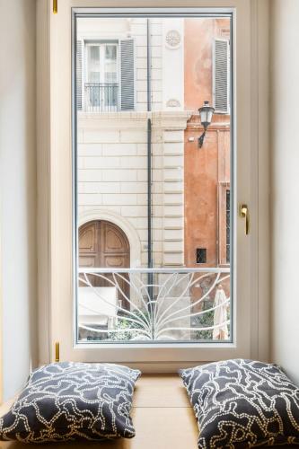 Spanish Steps Modern Gem - image 6