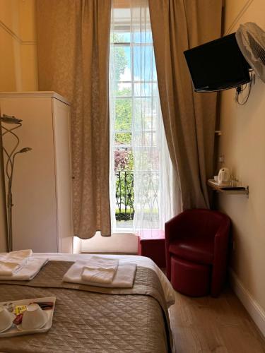 ABC Hyde Park Hotel - image 6