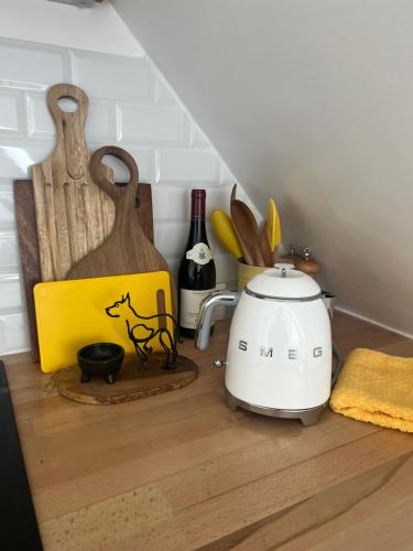 MyNestParis 2-BR in Center , Air Conditioner , Elevator, Free Parking, Parigi (foto 9)