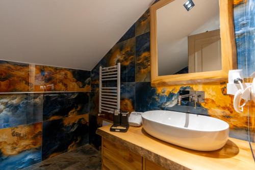 Hotel Jezerca Theth – Theth, KY