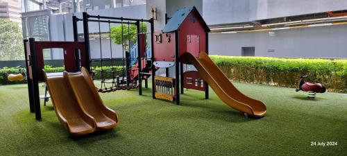 Star Superior KLCC Suite 4-5pax by LavishHome - image 10