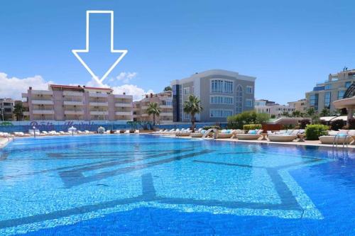 Three-Bedroom Apartment room in Golem Apartment Vela beachfront private terrace