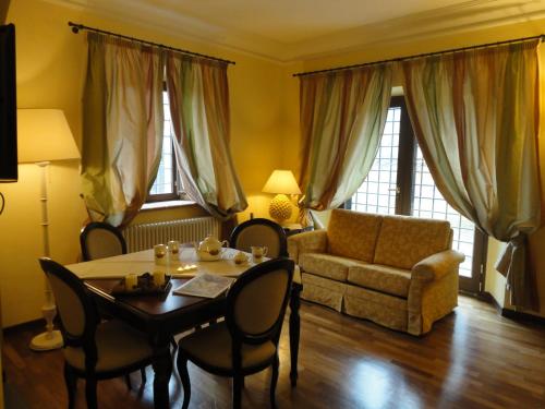 Castello Izzalini Todi Resort - Collelungo