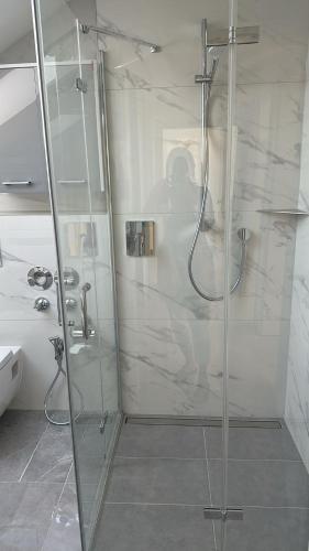 Quiet 2-Bedroom Apartment - Ideal for Families & Work Stays, Monaco di Baviera (foto 4)