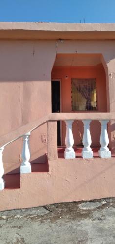 Countryside breezy lodging in Plantation Village