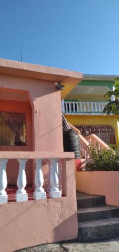 Countryside breezy lodging in Plantation Village