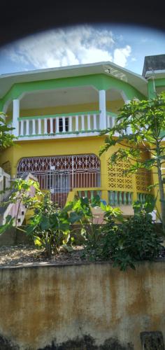 Countryside breezy lodging in Plantation Village