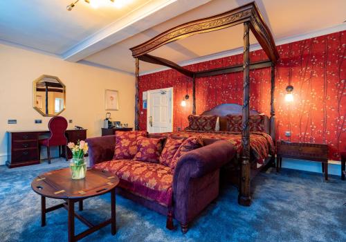 Weetwood Hall Estate - image 6