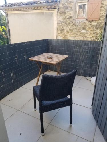 Létesítmények, Maison au pied du château, terrasse (Maison au pied du chateau, terrasse) in Grignan