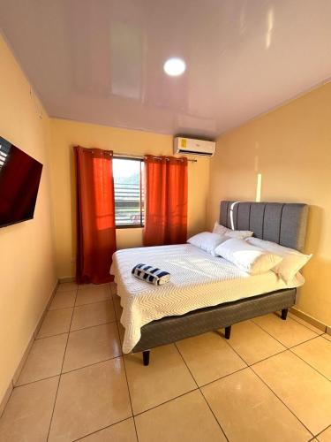 Casa Hassan - Entire home in Garabito, Costa Rica in 帕基拉