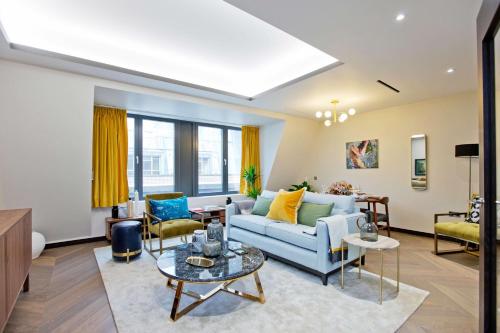 London 2 Bedroom Executive Flat