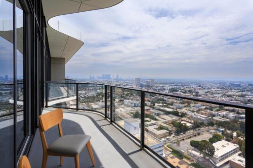 Luxury Penthouse with Stunning Views in Los Angeles, USA