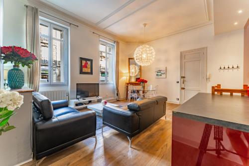Magnifique Appartement au Cœur du Quartier Historique Saint-Michel, Bordeaux (Foto 2)