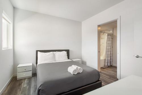 Luxury 2 bedroom at the heart of Melrose Boulevard in Los Angeles, USA