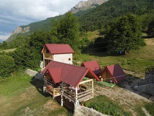 Bungalows Malagić (Bungalows Malagic) in Gusinje