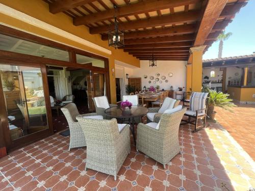 Bonito Chalet Con Vistas Bonito Chalet Con Vistas