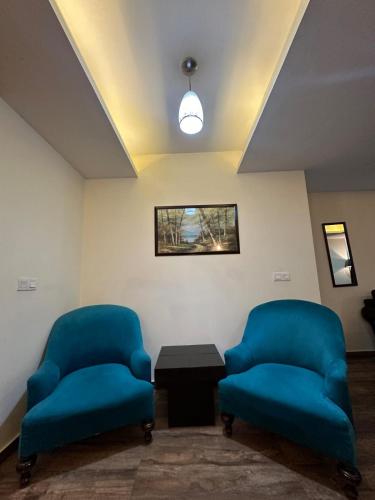Centaurus mall luxury Apartment - image 2