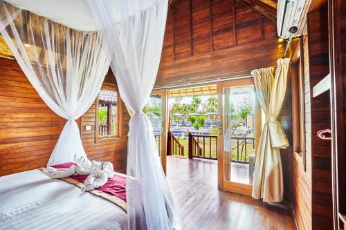 The Cozy Villas Lembongan by ABM Room Type - Wooden Bungalow with Pool View