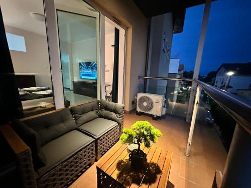 2 bedrooms, 3 beds