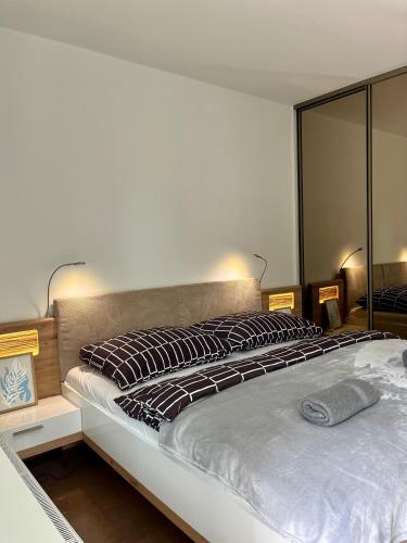 Eurovea riverside luxury condo, Bratislava (photo 9)