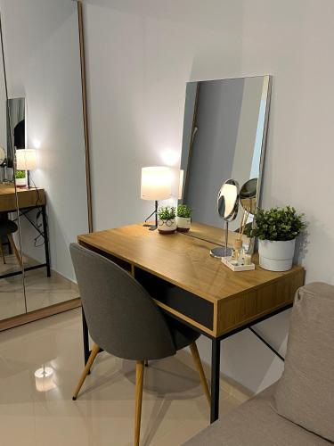 Irene Beach Front Luxury Suite