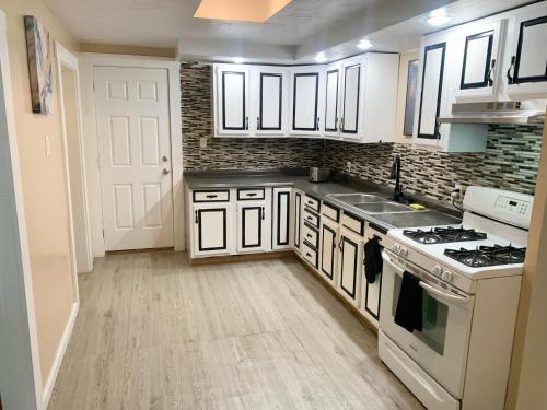 Kitchen, The Freedom HOME from HOME in New Bedford (MA)