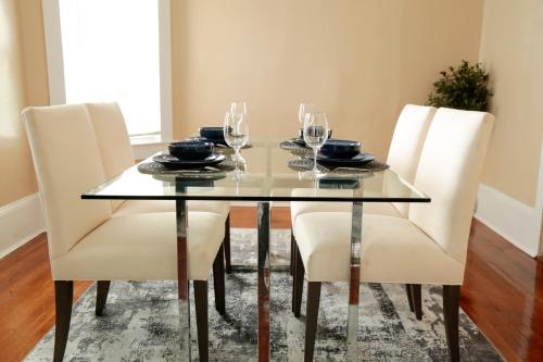 Facilities, The Freedom HOME from HOME in New Bedford (MA)