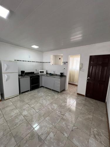 Lodge Araucaria Apartamento por día (Lodge Araucaria Apartamento por dia) in Eduardo Castex