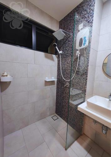 The Shore Studio Balcony Seaview by Clover Home A1101 The Shore Studio Balcony Seaview by Clover Home A1101