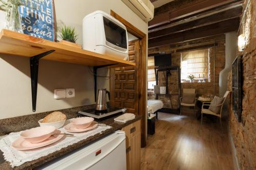 AinB Picasso-Corders Apartments - image 10