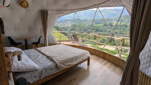 EdenCamp glamping in Onore