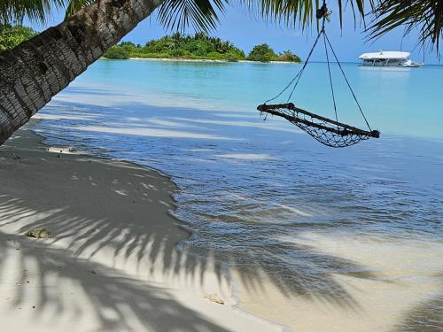 Sunset Villa in Laamu Atoll