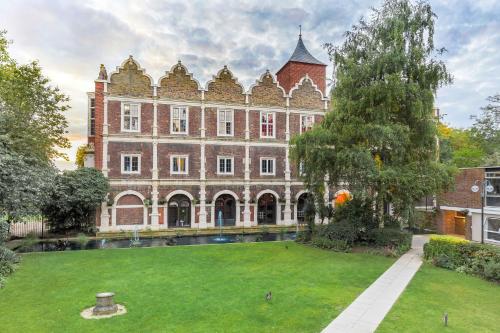 Safestay London Kensington Holland Park, Londyn