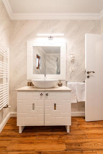 Resort EuroPark Fundata - image 11