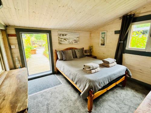 Hideaway in Lytchett Matravers
