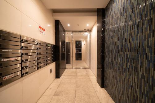 Nippori Bristol Hotel - 출입구