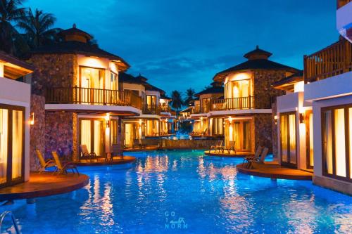 Yotaka@Khanom in Khanom