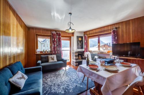 Snowflakes Retreat - Roomy Apartment with a view & Relax Solarium CIR 0133 - Champoluc