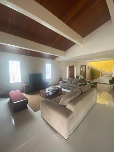 Shared lounge/TV area, Cabo Frio, Luxuosa casa no Canal da Ogiva in Ogiva