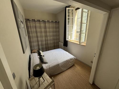 Apartment in downtown Bordeaux, Bordeaux (Foto 7)