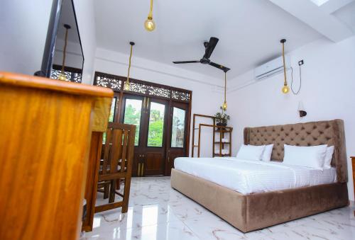 Sakura Surf Lanka Hotel & Restaurant in 웰리가마 비치