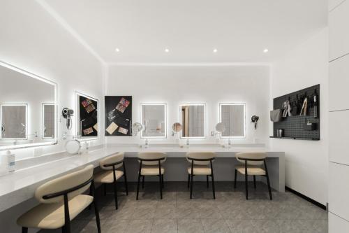 吃山02救赎青年旅店 吃山02救赎青年旅店