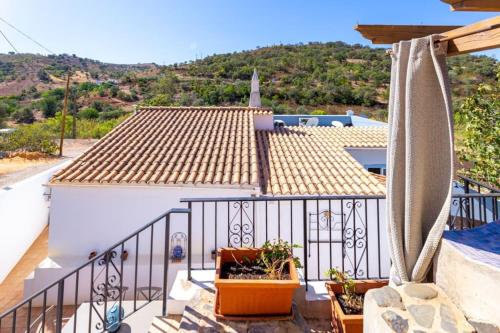 Facilities, Casa Catarina Peaceful Farmhouse in Santa Catarina