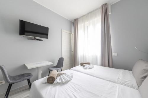 Twin Room with View room in CHEZROMYK 2 the Kosher B&B